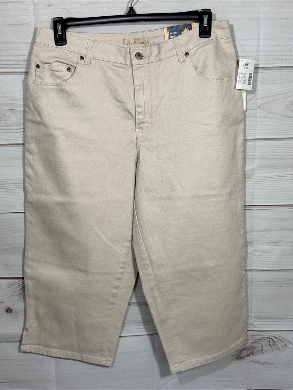 NWT L.A. Blues Neutral Cream Denim Capri Size 16W